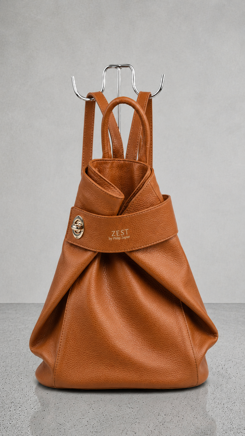 Zaino in Pelle - ZS-2522 – closure detail – ZEST by Philip Zepter