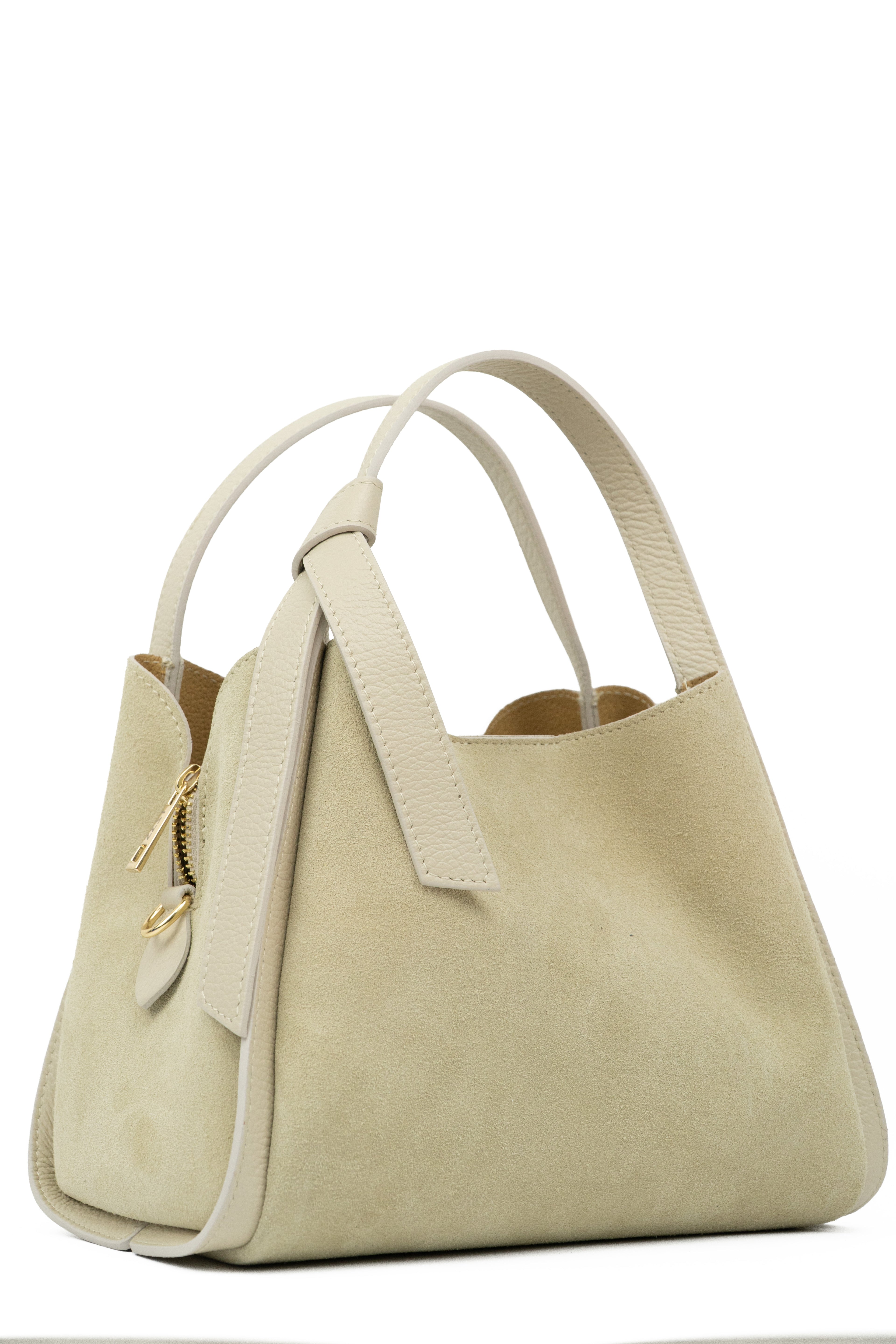 Borsa in Pelle Scamosciata Made in Italy con Tracolla – ZS-2507 – lifestyle view – ZEST by Philip Zepter