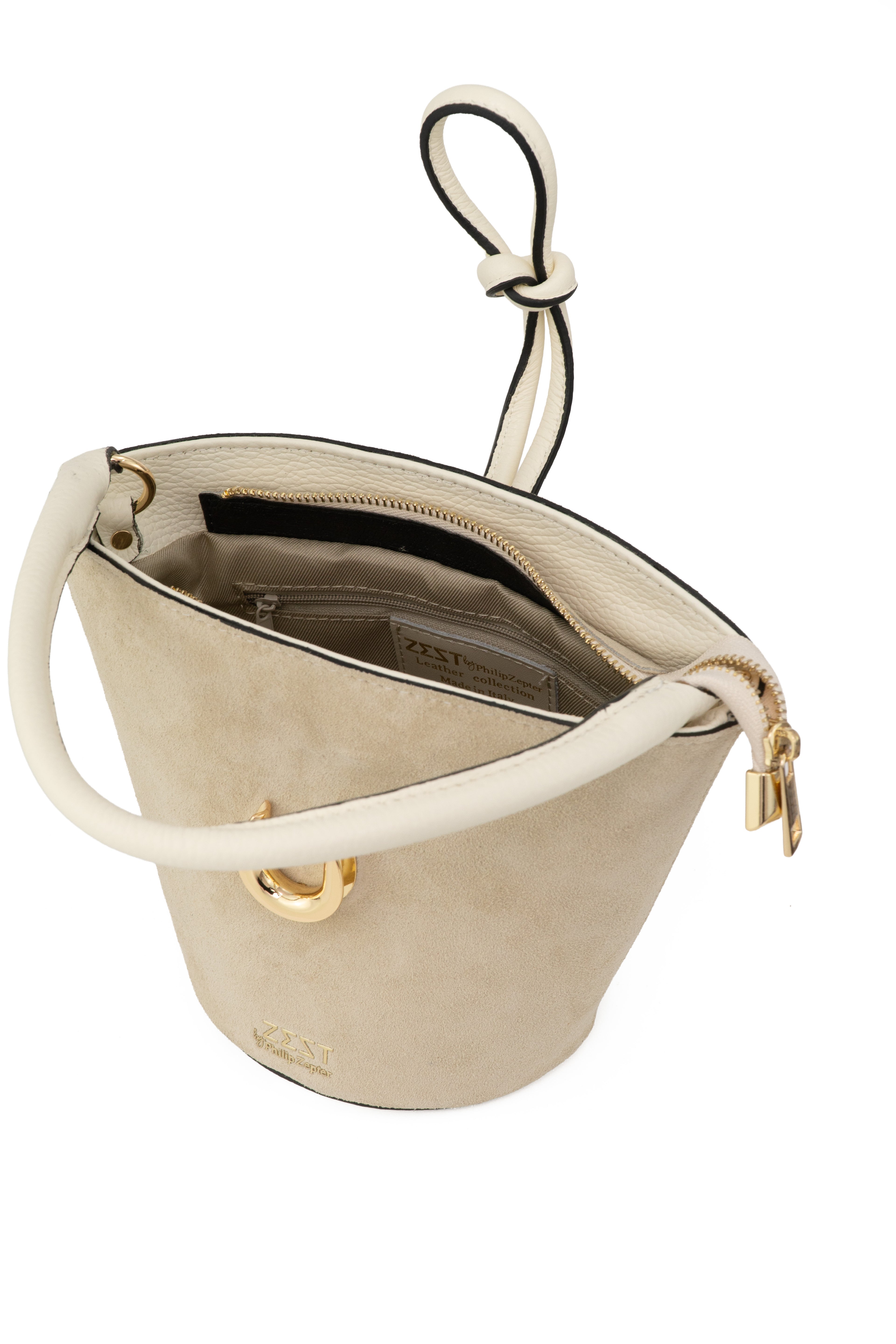 Borsa Bucket in Camoscio - ZS-2541 – strap detail – ZEST by Philip Zepter