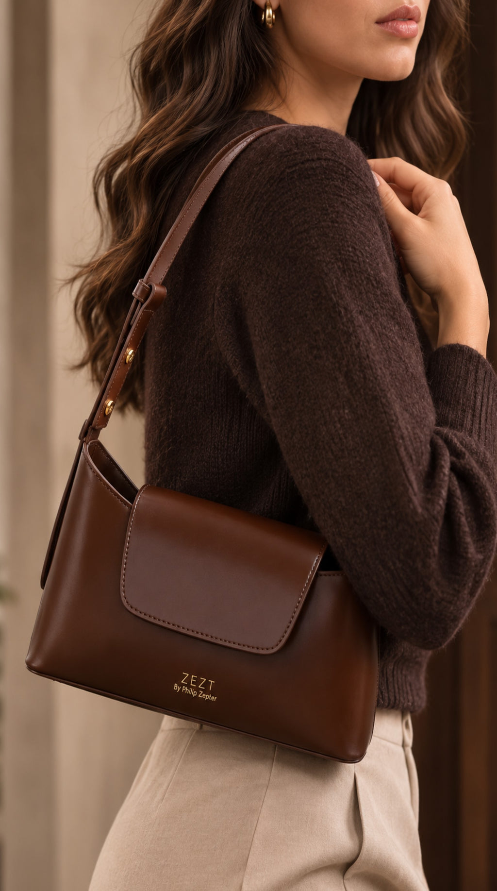 Borsa a Spalla con Pattina - ZS-2547