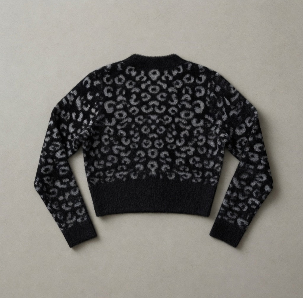 Cardigan Animalier Merino Extrafine – model wearing, full look – Philip Zepter