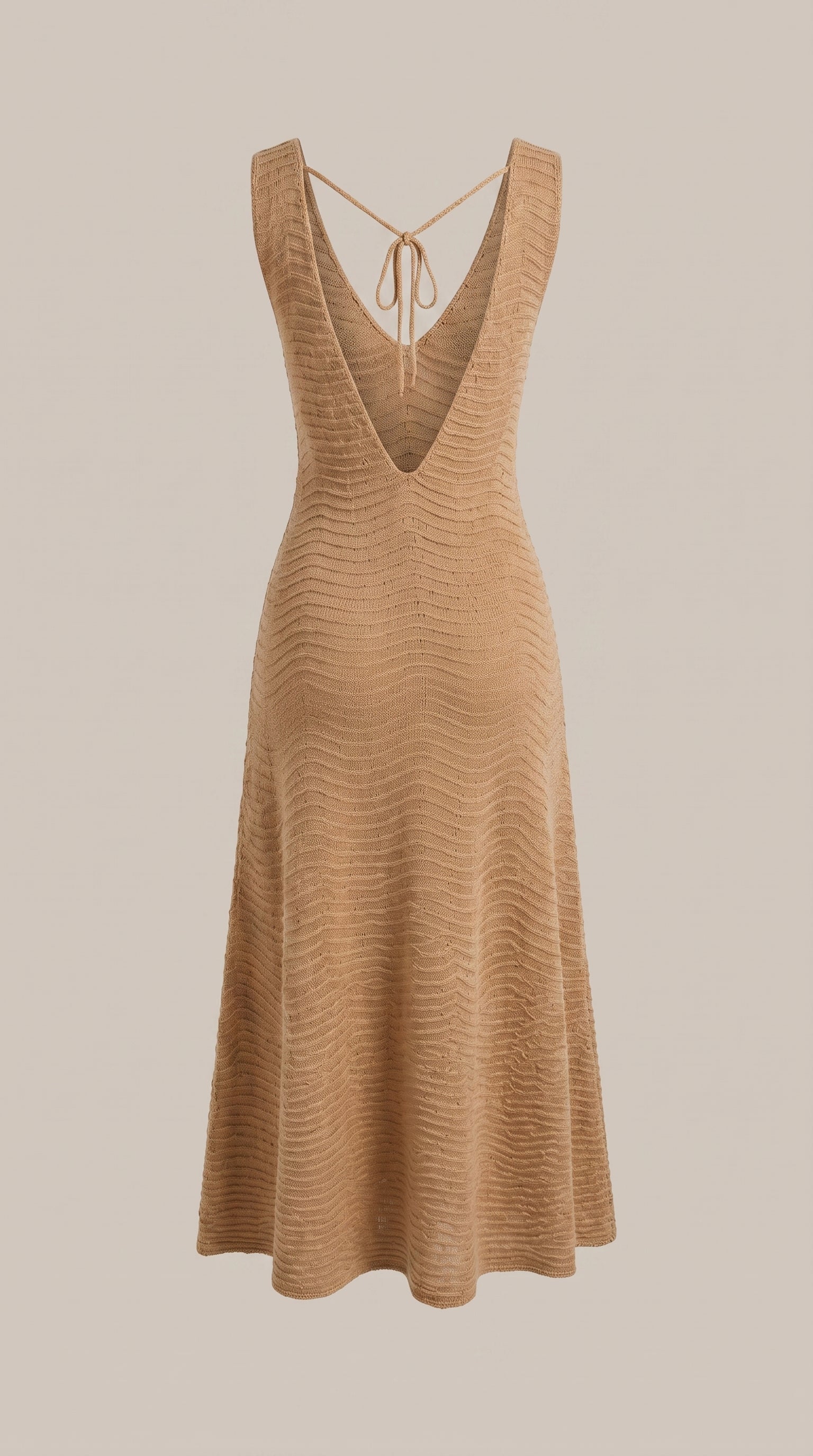 Abito Lungo Smanicato Onde Cashmere & Lamé — PRE-ORDER – styled detail view – Philip Zepter